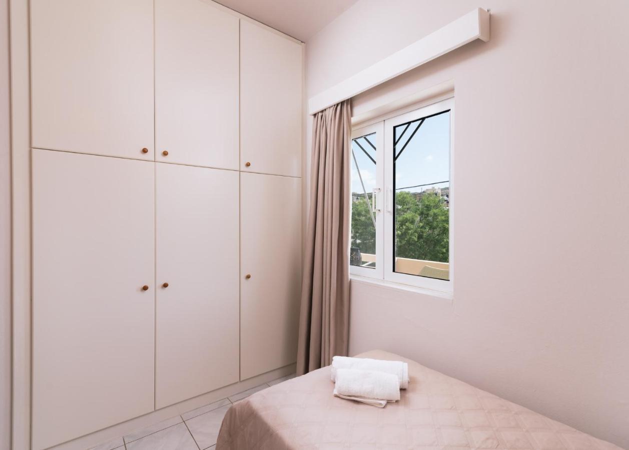 פיטסידיה Filia Apartments מראה חיצוני תמונה