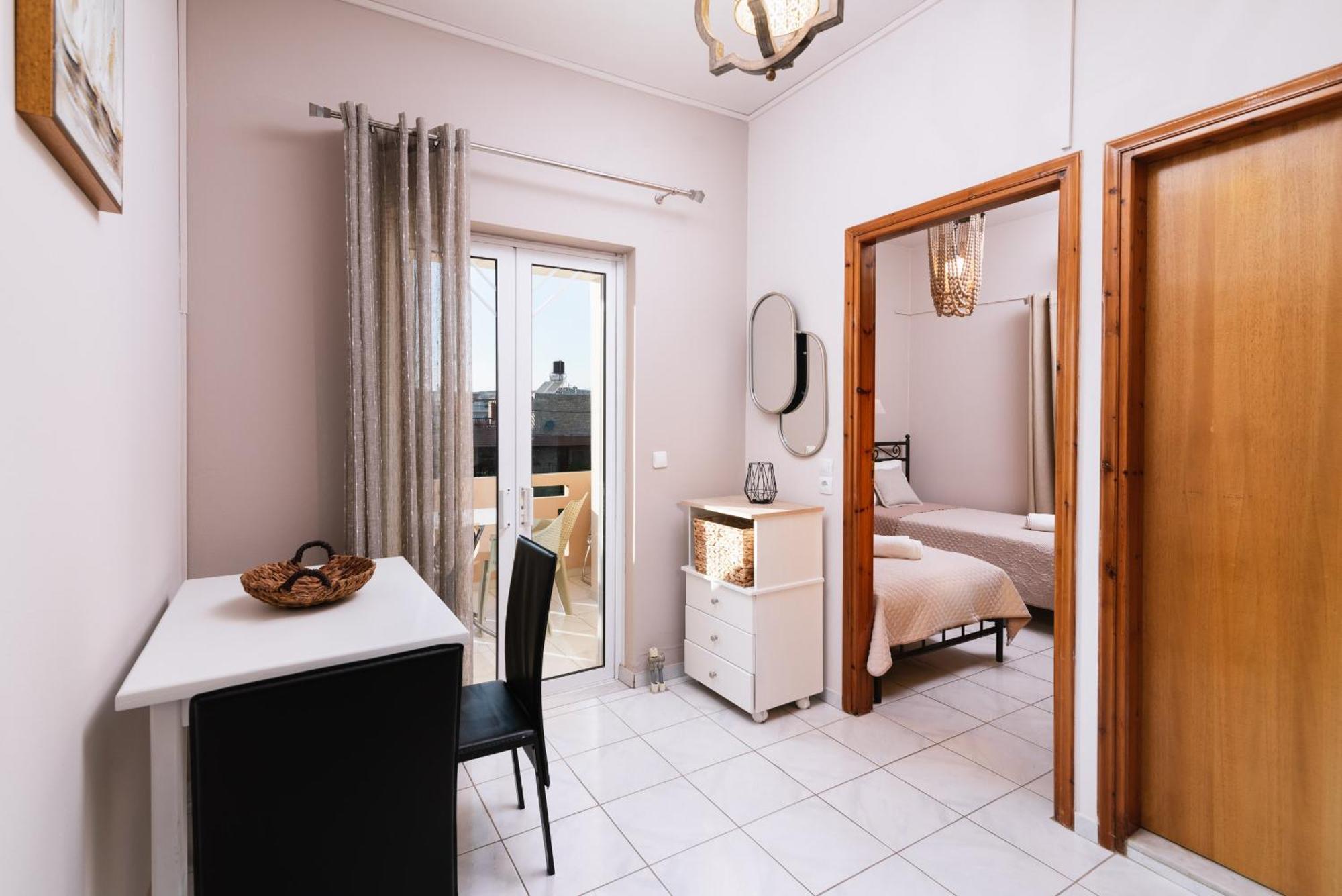 פיטסידיה Filia Apartments מראה חיצוני תמונה